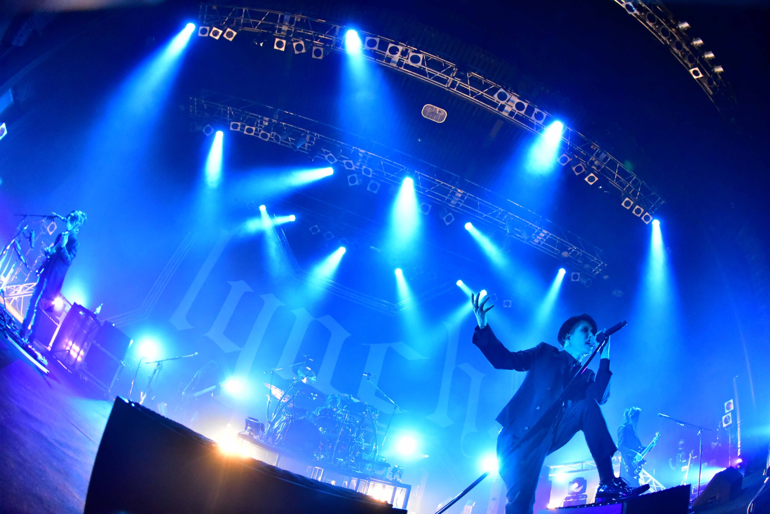 lynch.｜昨年12月31日に地元・Zepp Nagoyaにて行われた
『18th Anniversary Premium Live「THE IDEAL」』公演の模様をレポート！