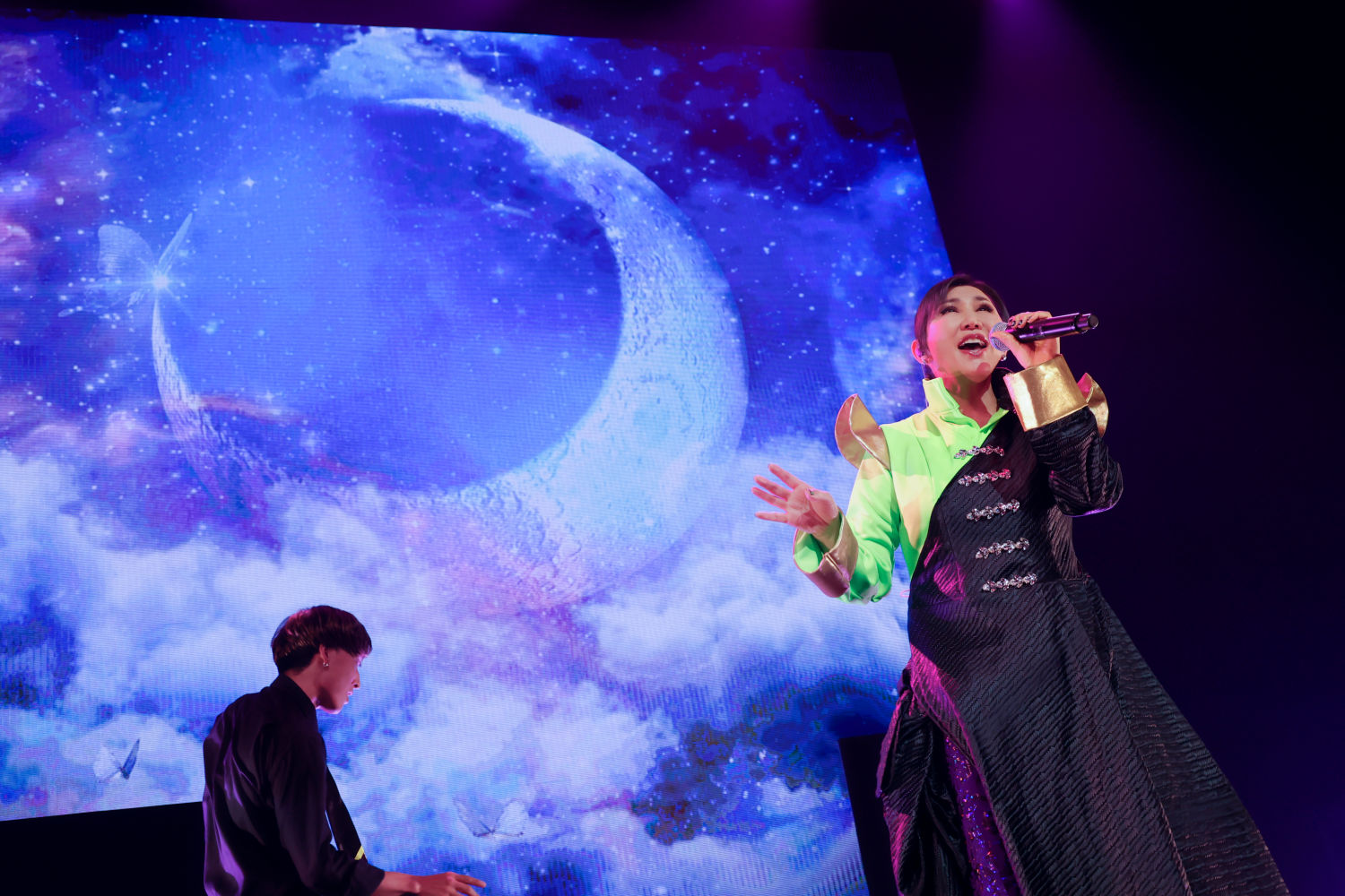 高橋洋子 『エヴァンゲリオン』シリーズをテーマとした初の単独公演 YOKO TAKAHASHI EVANGELION ultimate  Live「月十夜」 オフィシャルレポート到着／本ライブの模様をアニマックスにてテレビ初放送決定 – KING RECORDS TODAY