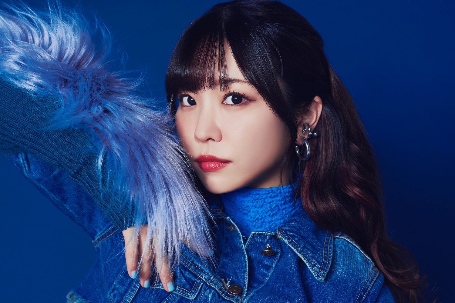 愛美、6/7発売のライブBlu-ray「愛美 LIVE TOUR 2022 “AIMI SOUND”」より 「ReSTARTING!!」ライブ映像公開  – KING RECORDS TODAY