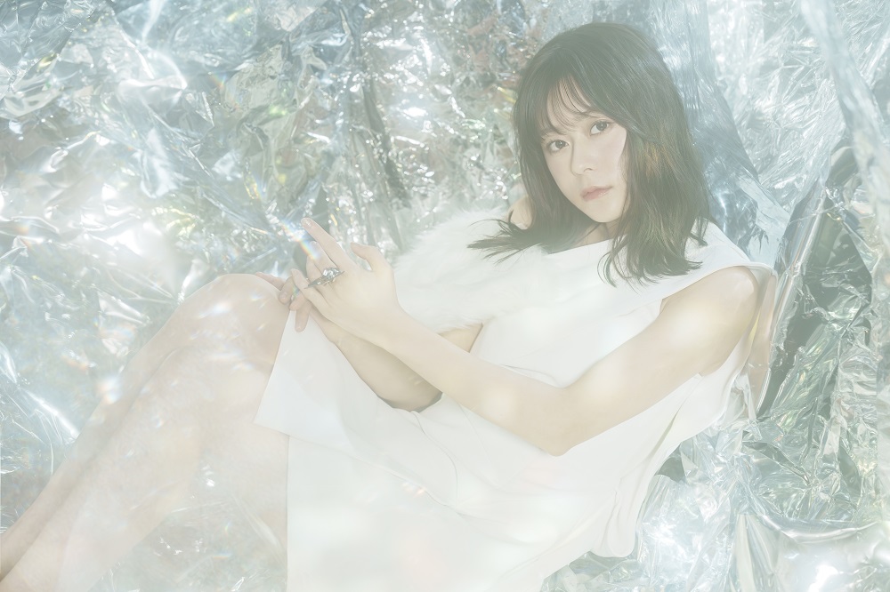 水瀬いのり 『Inori Minase LIVE TOUR SCRAP ART』 Blu-rayのジャケット写真＆新アーティストビジュアルを公開 –  KING RECORDS TODAY