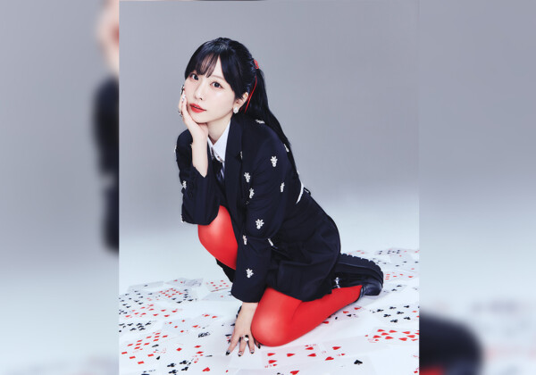 愛美、音楽の“新章”へ──1st HALF ALBUM『A/CODE』＆ワンマンツアー発表