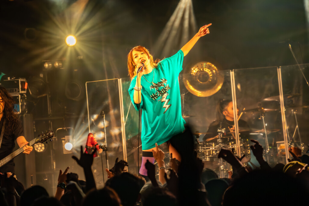 Mardelas 10周年ライブ "Explosion Into The Next Decade"