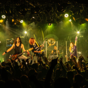 Mardelas 10周年ライブ "Explosion Into The Next Decade"