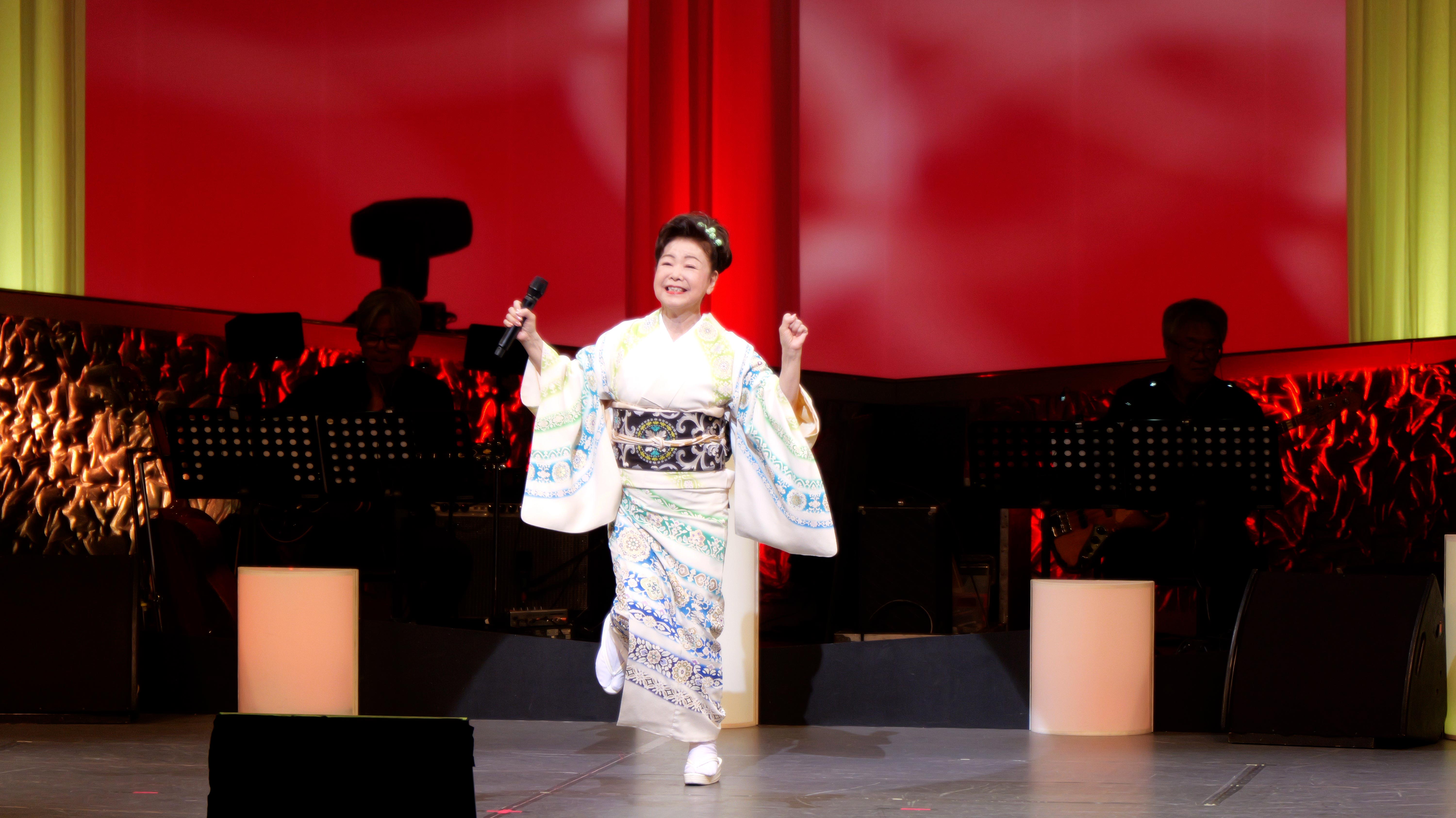 中村美律子、「劇場版2025～歌だよ！人生～」 大阪・新歌舞伎座で開催