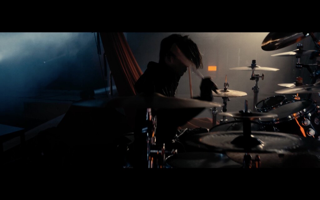 MV「BRINGER」場面写真