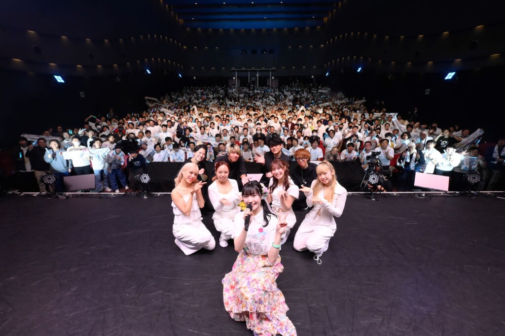 前島亜美『前島亜美 LIVE 2025 Blooming NOTE』場面写真07