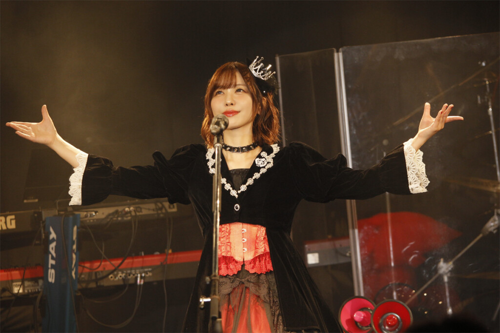 愛美「AIMI LIVE TOUR 2025 “NEW WORLD”」神奈川公演_ライブ写真09