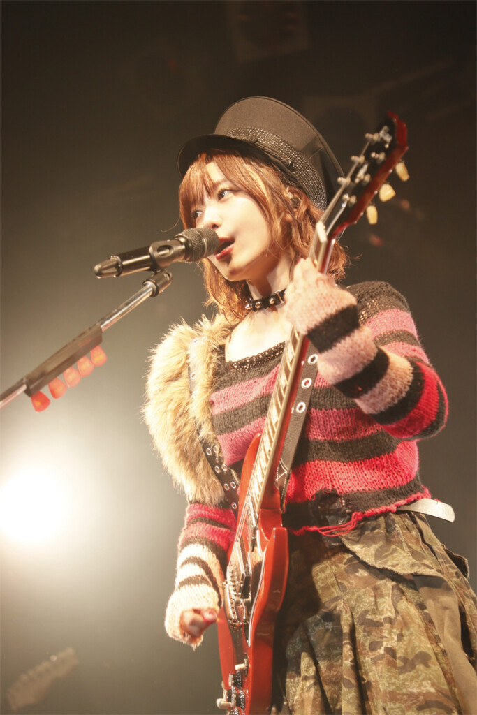 愛美「AIMI LIVE TOUR 2025 “NEW WORLD”」神奈川公演_ライブ写真07