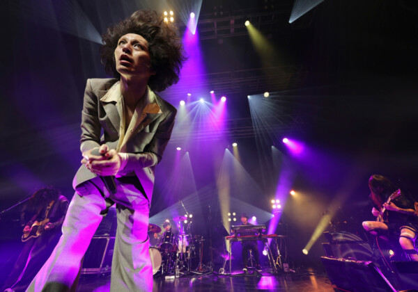 ドレスコーズ 最新ライブ映像商品「grotesque human」から「ミスフィッツ」・法人別購入特典絵柄を公開／「grotesque human」発売記念POP UP開催決定