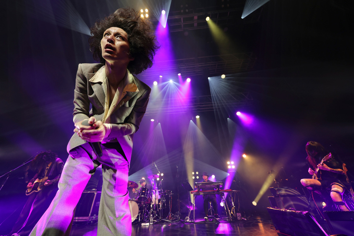 ドレスコーズ 最新ライブ映像商品「grotesque human」から「ミスフィッツ」・法人別購入特典絵柄を公開／「grotesque human」発売記念POP UP開催決定