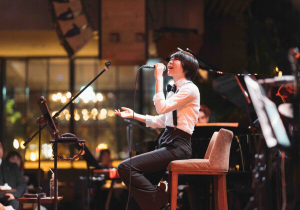 リトルブラックドレス 2026年初LIVEを開催。BLUE NOTE PLACEで竹内まりやカバー熱唱／スペシャルゲストに成田昭次が登場