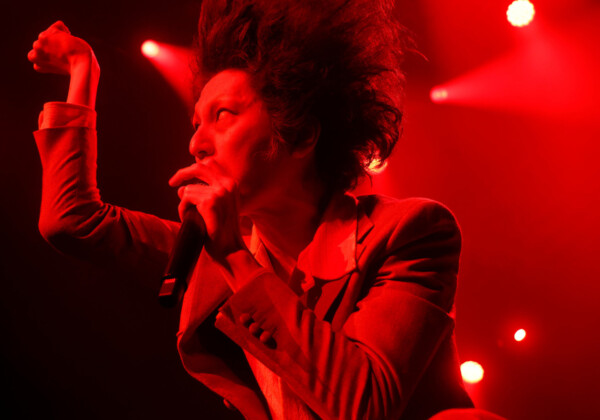 ドレスコーズ 3月4日発売最新ライブ映像商品『grotesque human』から「リンチ」公開／“『grotesque human』POPUP SHOP inニュースペース パ”の詳細決定