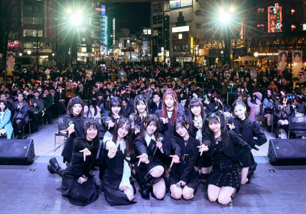 WHITE SCORPION「7秒のレジスタンス」初パフォーマンス 3日間連続開催フリーライブ初日で