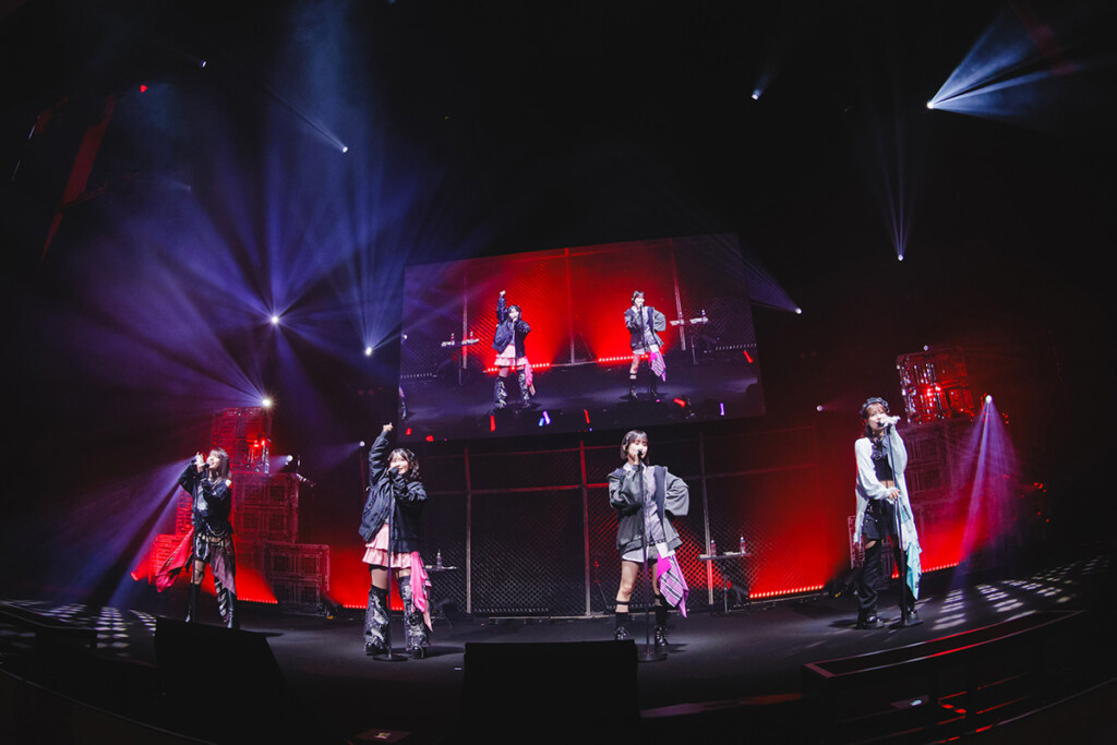 天狼群『天狼群 1stLIVE-フェンリル-』開催 超満員の会場で熱犬と共に盛り上がる