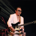 “エレキの神様”寺内タケシ、豪華ギタリスト共演。ノーキー・エドワーズや渡辺香津美との共演作ほか8タイトルがサブスク解禁