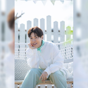 横山だいすけ 芸能活動20周年記念アルバム『笑顔晴れ －20th Anniversary－』アーティストビジュアル公開。リクエスト企画で選ばれた収録楽曲も発表