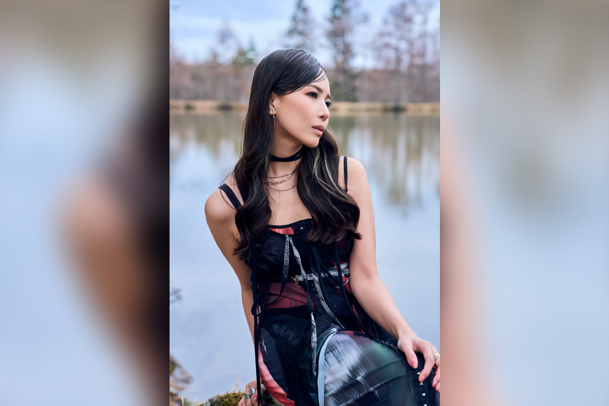 ロックギタリストSAKI メジャーデビューアルバム『PLUVIA』新アー写、KV公開、イベント決定