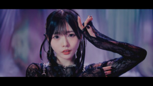 WHITE SCORPION『7秒のレジスタンス』MV場面写_MOMO