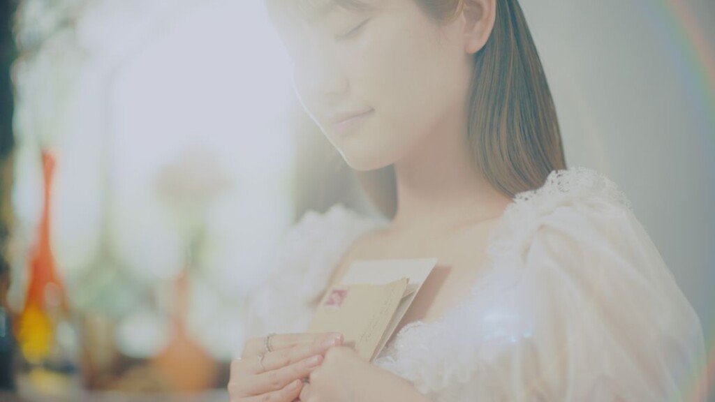 岡咲美保「フローリア」MV場面カット2
