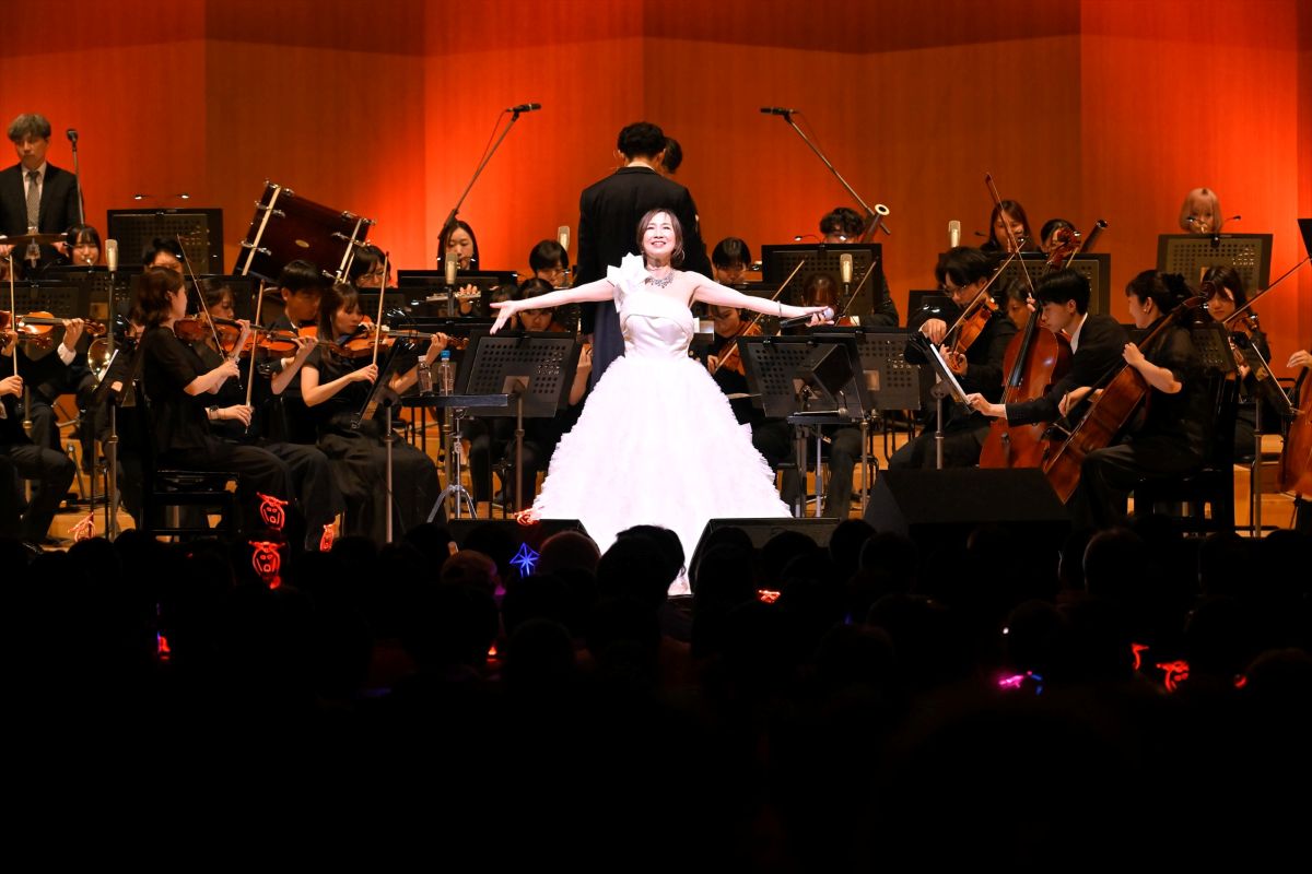 森口博子 初単独オーケストラコンサートで40周年ツアー全公演を完走、到達した「最強で最高」の音楽人生