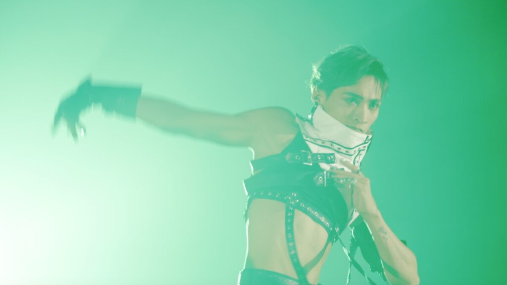 ENVii GABRIELLA「Empowerment」MVカット4