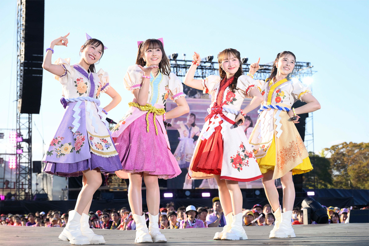 ももクロ、10年ぶりの『桃神祭』が千葉・長生村で復活 祝祭のフィナーレをレポート