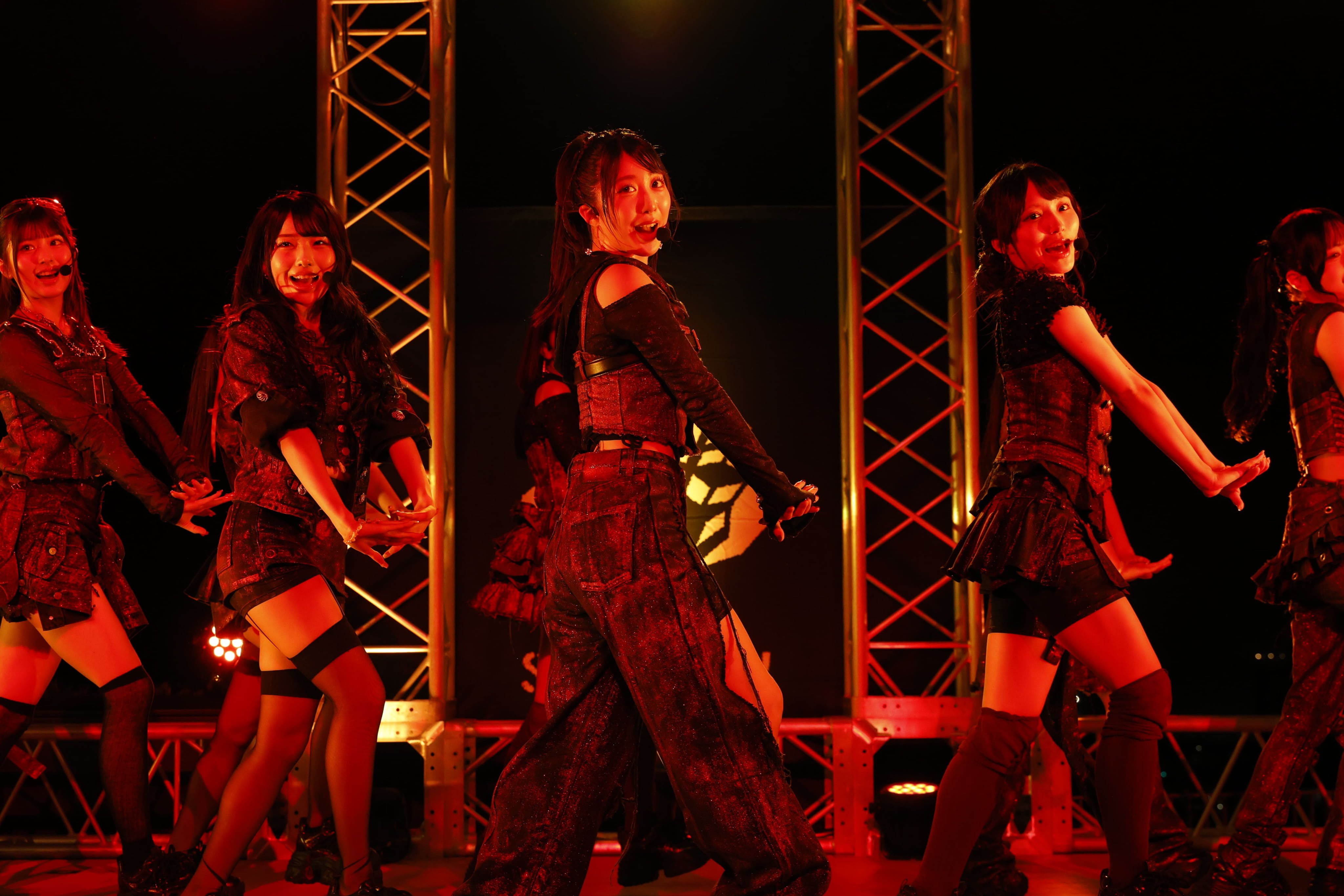 10/16 WHITE SCORPION