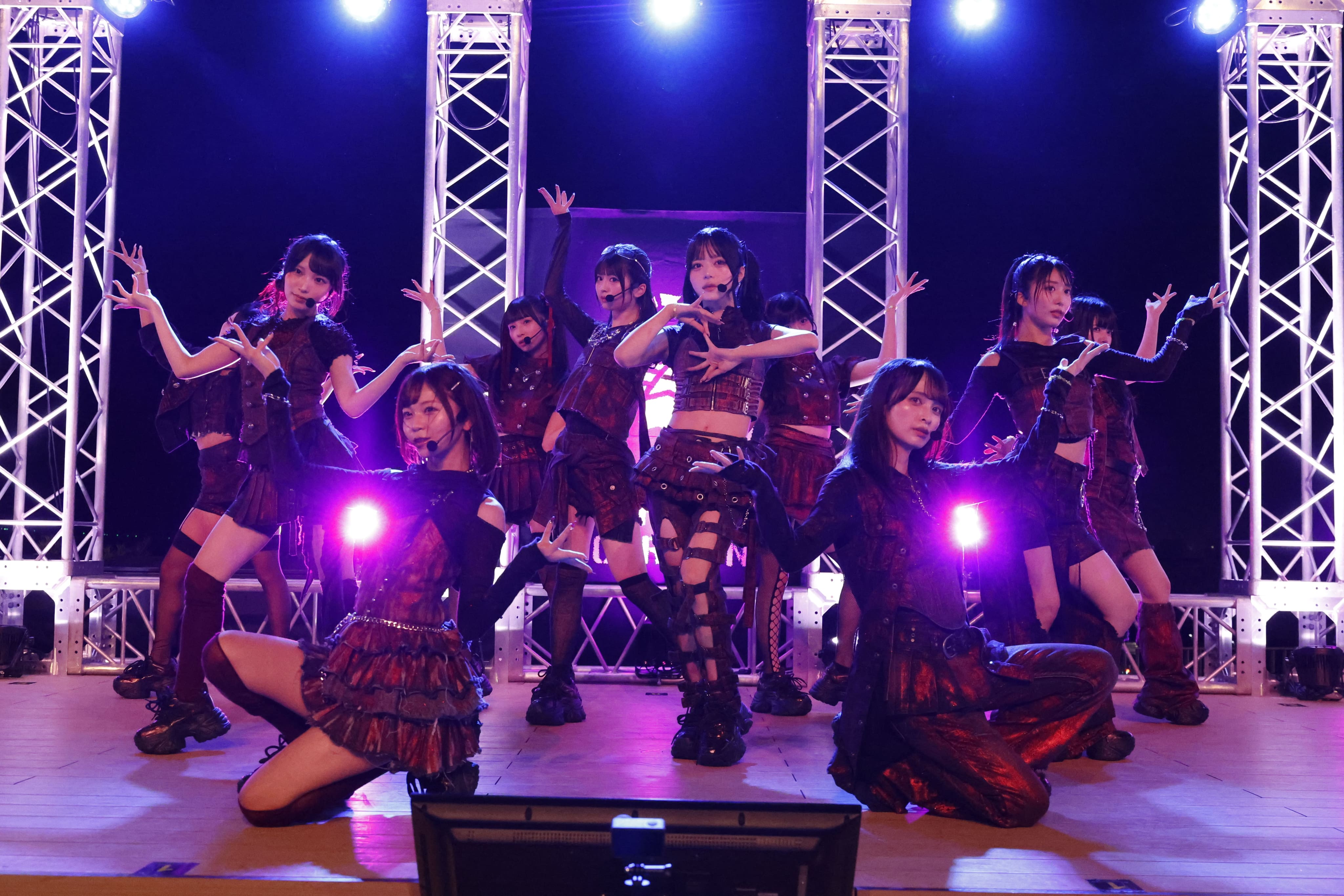 10/16 WHITE SCORPION